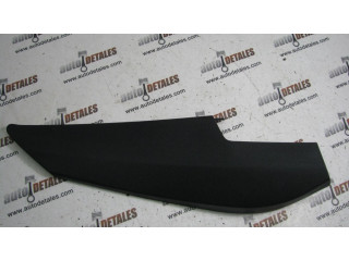 Другая деталь салона