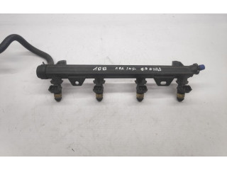 Топливная рампа 036133320, 036133319BF Skoda Fabia Mk1 (6Y)