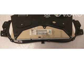 Панель приборов 8200752820, 8200752820   Dacia Logan I       