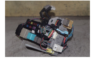 Блок предохранителей Daihatsu Materia