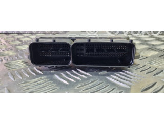 Řídící jednotka 03G906021CG, 0281012746   Volkswagen Caddy 2007