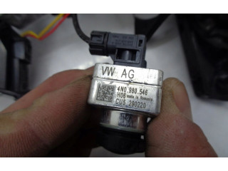 Зеркало электрическое        Audi e-tron   -  года   