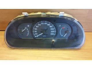 Přístrojová deska Mitsubishi Lancer 1998 MR168064