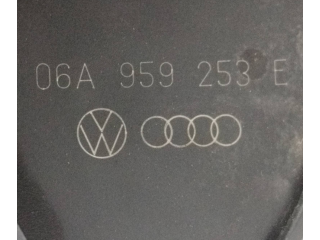 Форсунка 06A959253E, 3B0906613 Skoda Superb B5 (3U) AWT