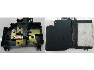 Блок предохранителей  3243657   Volkswagen Phaeton    