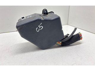 Блок предохранителей 8D1941824 Audi A6 S6 C5 4B