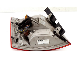 Задний фонарь правый 5E9945096, 5E9945112    Skoda Octavia Mk3 (5E)   2013-2019 года