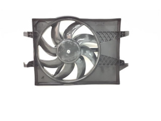 Вентилятор радиатора     8240451, 8240451    Ford Fusion 