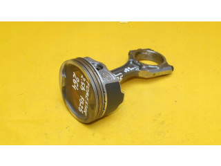 Поршень с шатуном    Subaru Forester SJ       