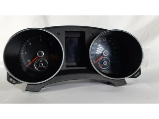 Přístrojová deska  Volkswagen Golf VI 2010 3219792, 600212  