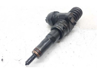 Форсунка 038130073AG    Volkswagen Jetta V   