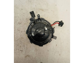 Вентилятор печки U0852003 Audi Q5 SQ5