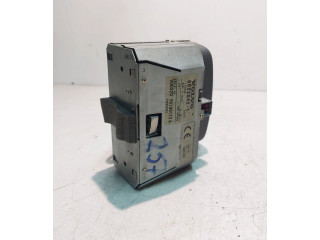 Дисплей    86220421, P233AF032   Volvo V70