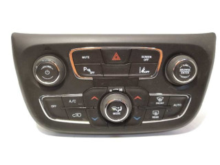 Блок управления климат-контролем 60928135, P6TM19DX9AB   Jeep Compass