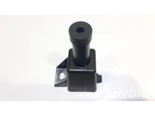 Опорная ножка капота двигателя