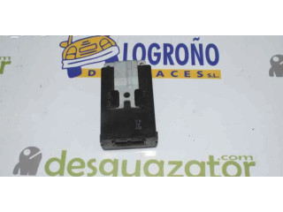 Блок управления MR460758 Mitsubishi Montero