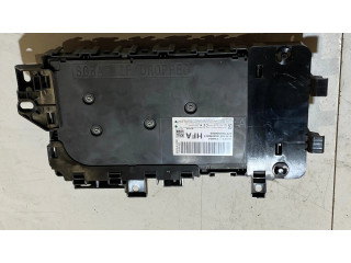 Pojistková skříňka GR3T15604HFA Ford Mustang VI 2017