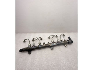 Vstřikovací lišta 8571569, 0445216051   BMW 5 G30 G31     