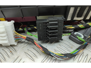 Блок предохранителей A2465400040   Mercedes-Benz A W176    