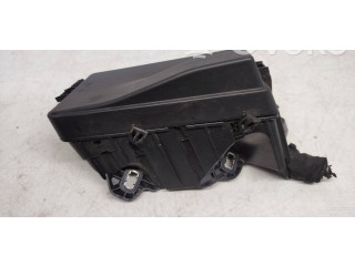 Блок предохранителей 5WA907361A Skoda Octavia Mk4