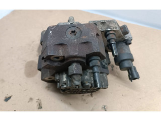 Рулевая рейка Топливный насос 8200108225, 0445010075 Mitsubishi Space Star 1998 - 2005 года