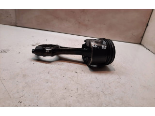 Píst 82L106 Toyota Corolla Verso E121 pro naftový motor 2.0