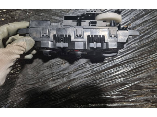 Блок управления климат-контролем 1688301285 Mercedes-Benz A W168