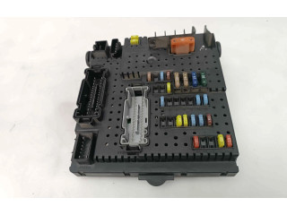 Блок предохранителей 28080156, 30786646   Volvo XC90    