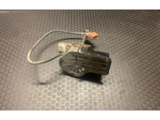 Моторчик стеклоочистителя 0390206951 Volvo C70