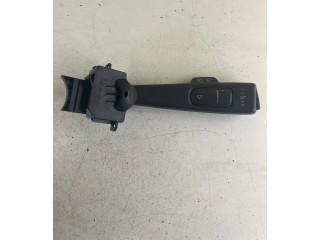 Ручка стеклоочистителей 17D770   Volvo V50