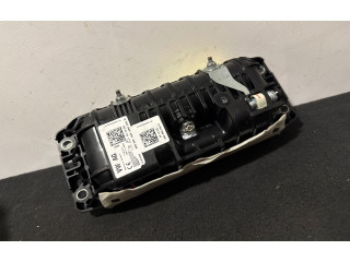 Подушка безопасности пассажира 4KE880204D Audi e-tron