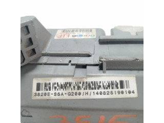 Pojistková skříňka 3820ES6AG200 Honda Civic