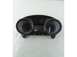 Панель приборов 39060523 Vauxhall Astra K