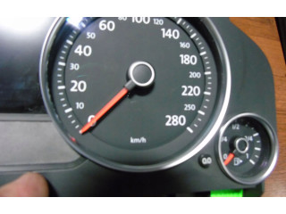 Přístrojová deska Volkswagen Touareg III 2024 7P6920882T