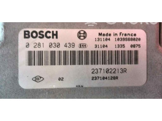 Блок управления двигателя 237102213R   Dacia Logan II