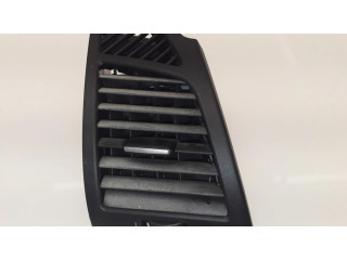 Боковая воздушная решётка