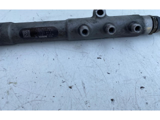 Топливная рампа 31259011   Volvo V70  