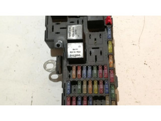 Блок предохранителей 8678449, 518829015   Volvo S60    