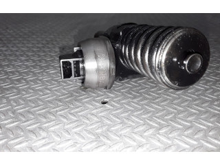 Форсунка 038130073AG Skoda Octavia Mk2 (1Z)