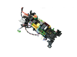 Блок предохранителей A2465400340 Mercedes-Benz A W176