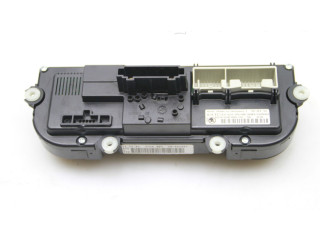 Модуль блока управления кондиционером 3T0820047AB   Skoda Octavia Mk2 (1Z)