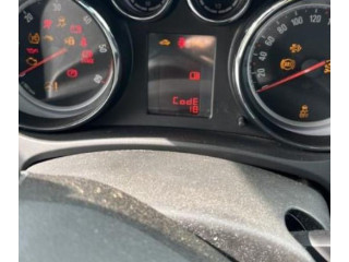 Зеркало электрическое Opel Meriva B 2010 - 2016 года