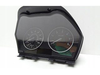 Přístrojová deska BMW 1 F20 F21 2015 9276599