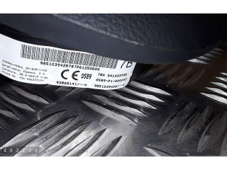 Подушка безопасности водителя 985103942R   Renault Trafic III (X82)