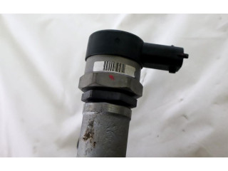 Топливная рампа 55215210 Fiat Grande Punto