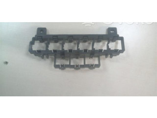 Pojistková skříňka 8E0937503 Seat Exeo (3R) 2002