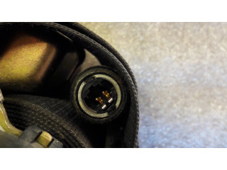 Задний ремень безопасности