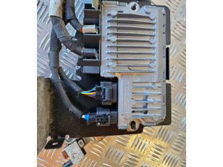 Блок управления 9802096780, 9679123280 Peugeot 2008 I