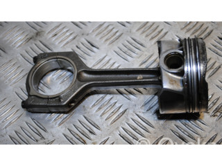 Píst 764595801 BMW 5 GT F07 pro benzínový motor 3.0