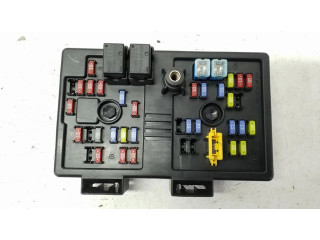 Блок предохранителей 96821082   Chevrolet Captiva    